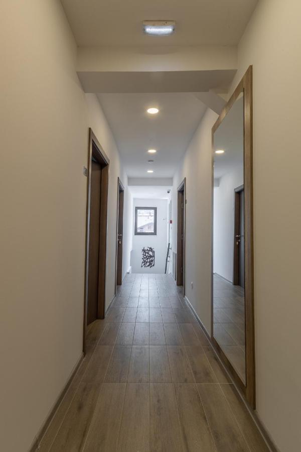 Verdi Rooms Visoko Luaran gambar