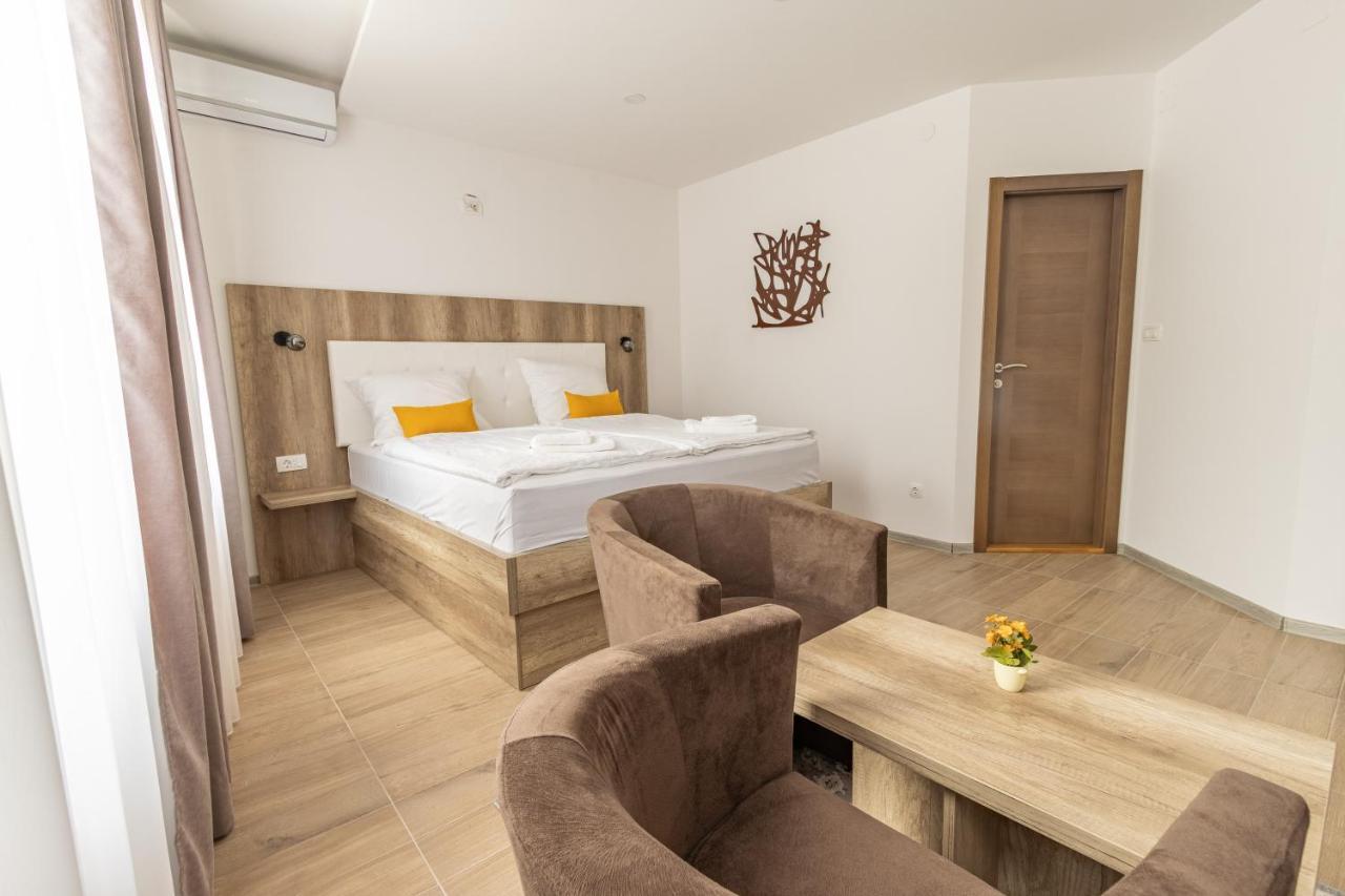 Verdi Rooms Visoko Luaran gambar