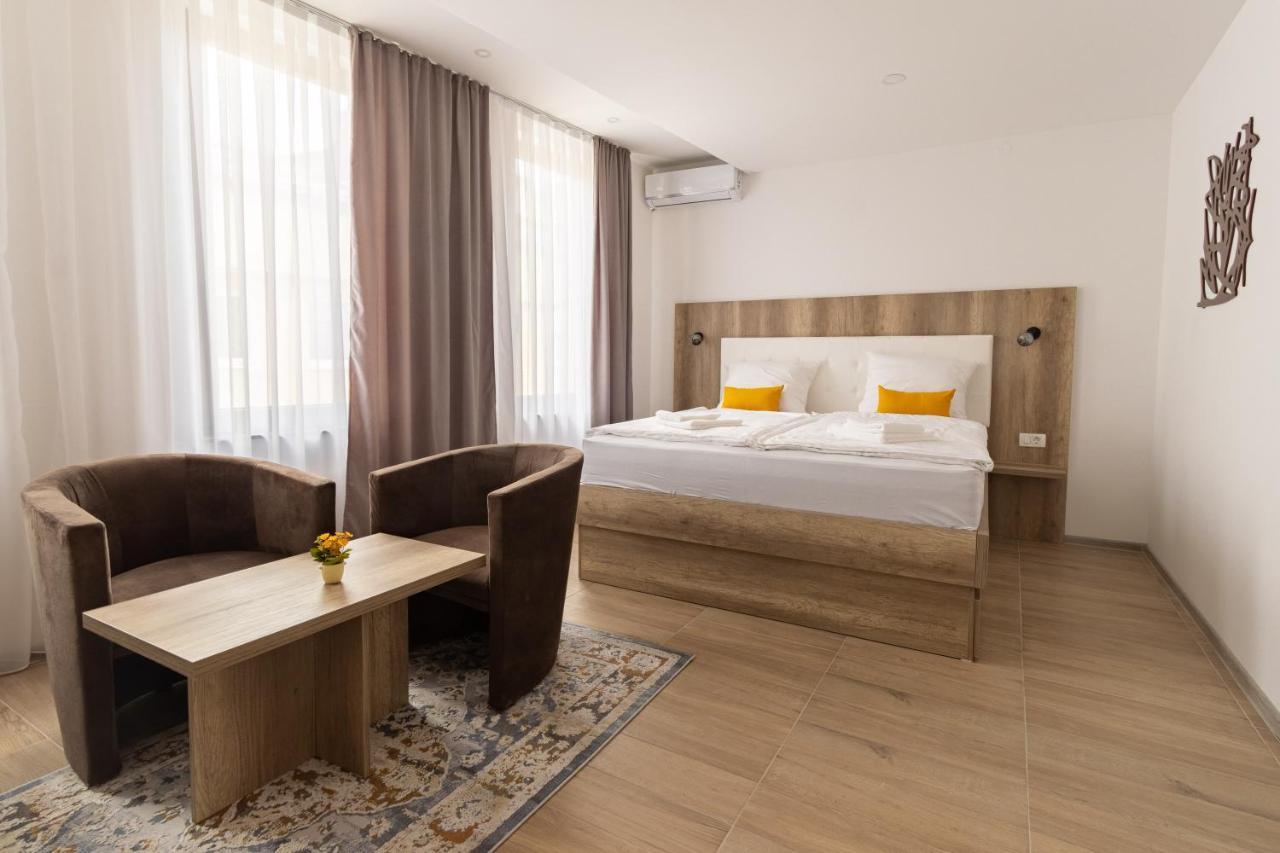 Verdi Rooms Visoko Luaran gambar